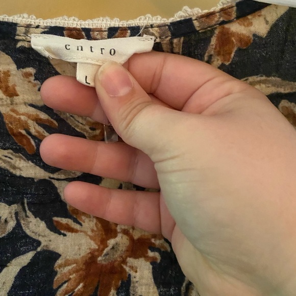 Float fall button up - Picture 3 of 3